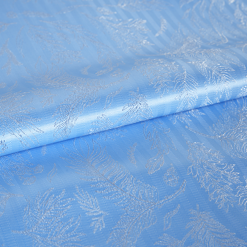 Kain Jacquard Daun Baju Merah PV