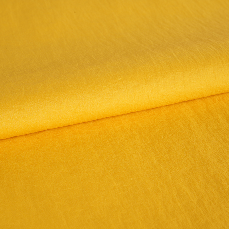 400T Semi-Matte Keanjalan Rendah Nylon Spinning Fabrik Pencelupan