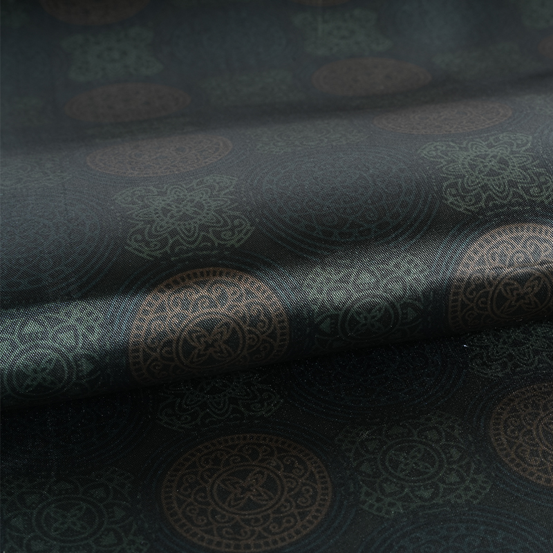 Kain Cetakan Ais Krim Berjerebu Berputar 180T Ringan